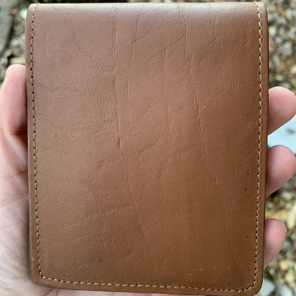 Genuine Leather‎ Bifold Wallet for Men - Made in Brazil - Classic Brown